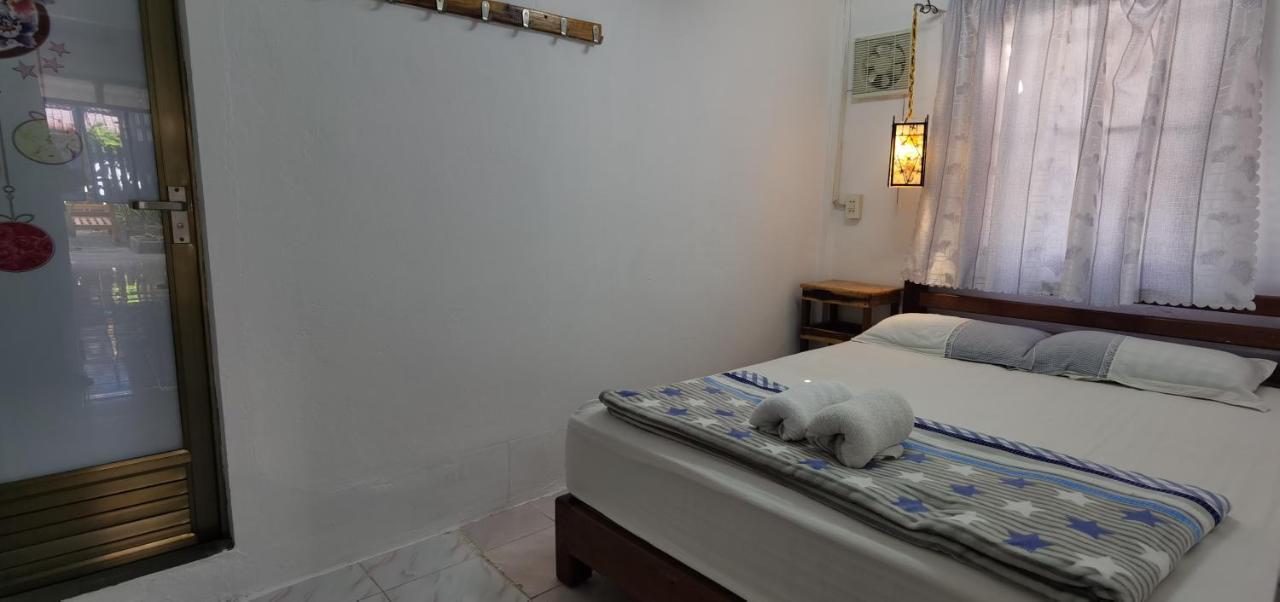 Khonesavane Hostel Луанг Прабанг Екстериор снимка